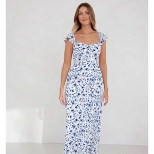 Park and Fifth size sm. Only worn two times. Excellent condition.